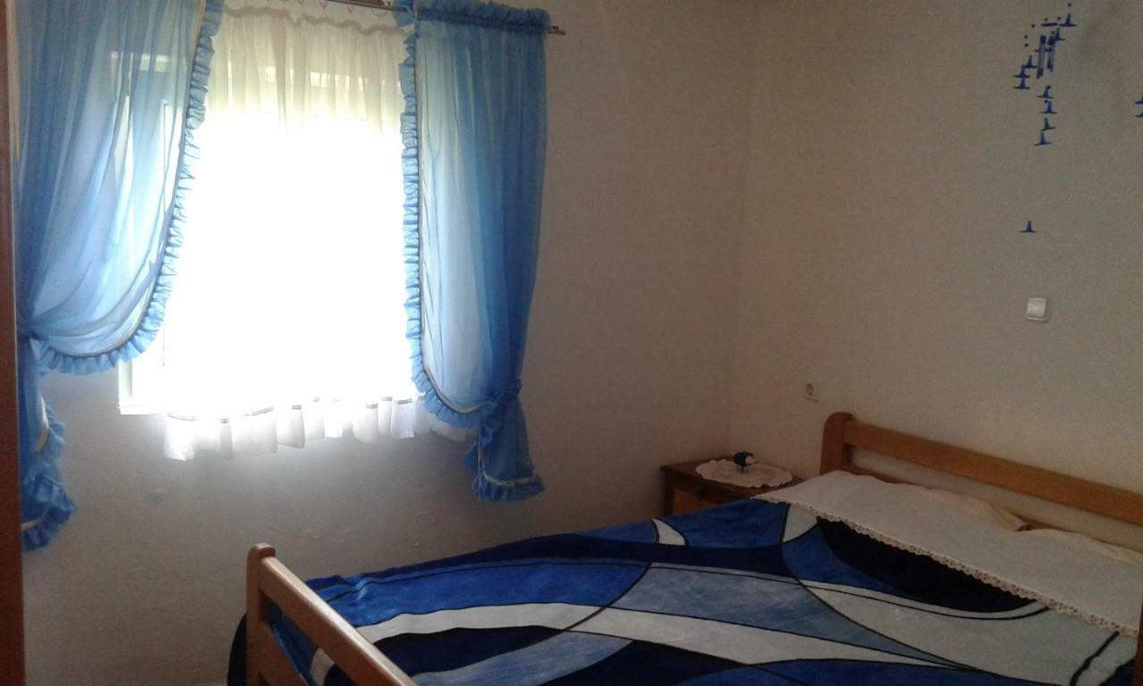 Apartmani Marija Starigrad Paklenica Eksteriør billede